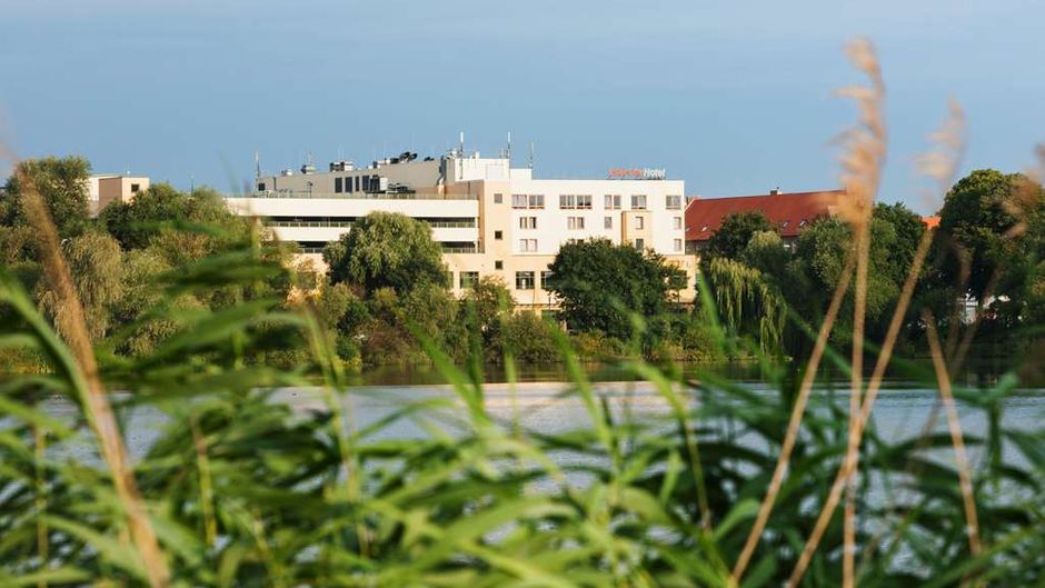 IntercityHotel Stralsund Exterior