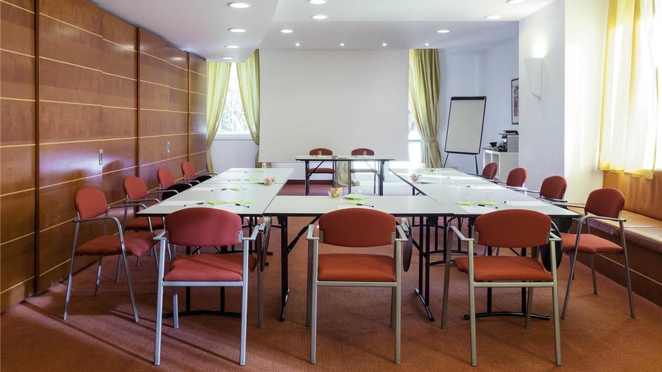 Ibis Styles Bari Giovinazzo Meeting