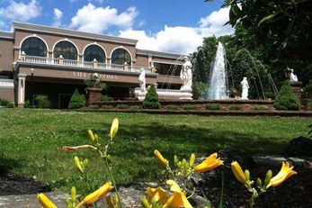 Villa Roma Resort & Conference Center