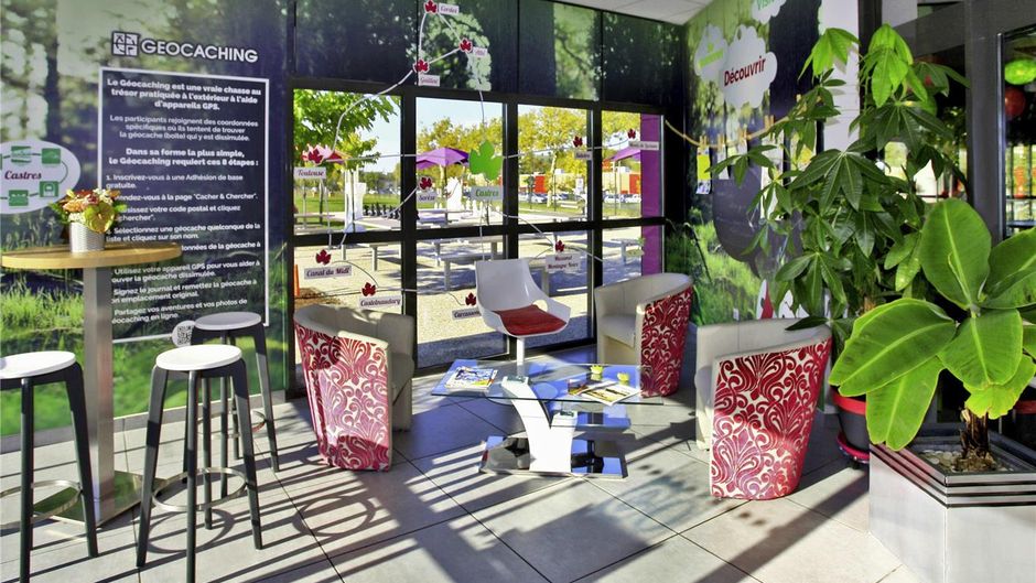 Ibis Styles Castres Exterior
