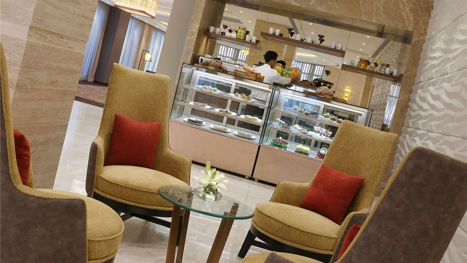 Novotel Lucknow Gomti Nagar Restaurant