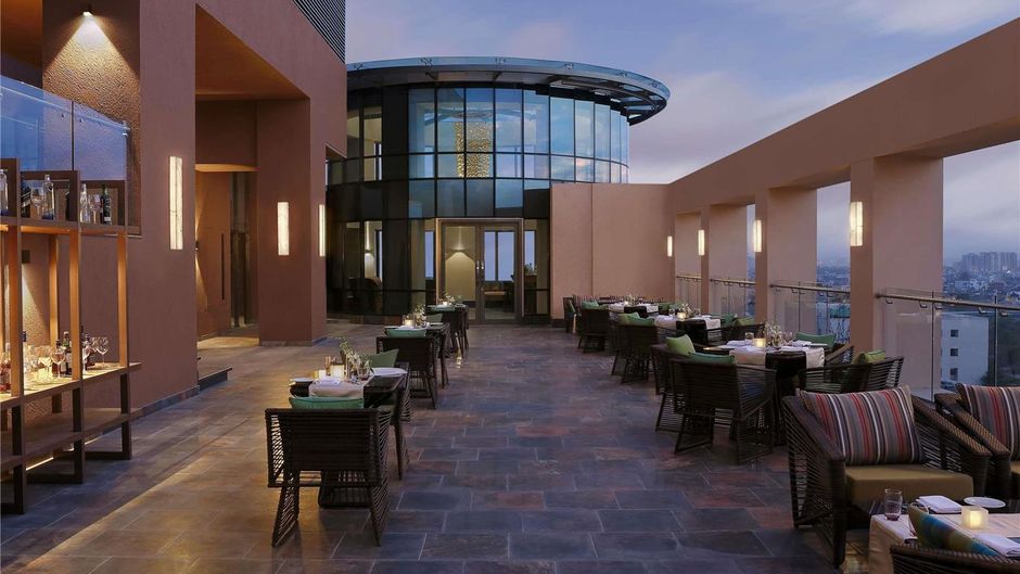 Novotel Lucknow Gomti Nagar Exterior