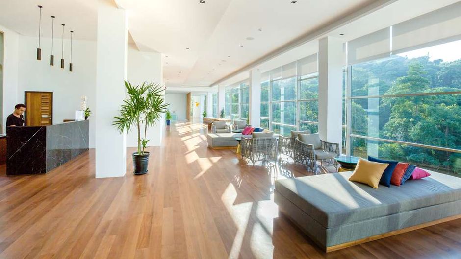 Wyndham Grand Phuket Kalim Bay Lobby
