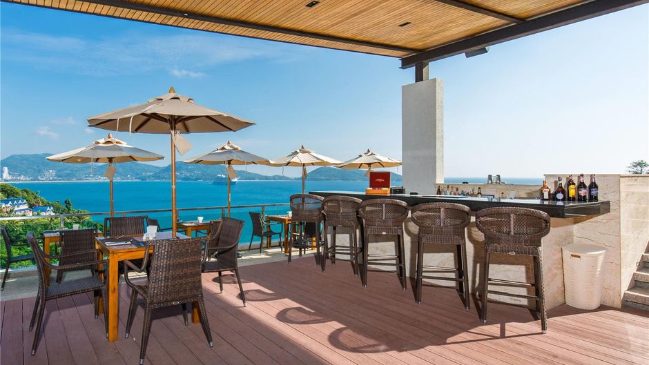 Wyndham Grand Phuket Kalim Bay Pool