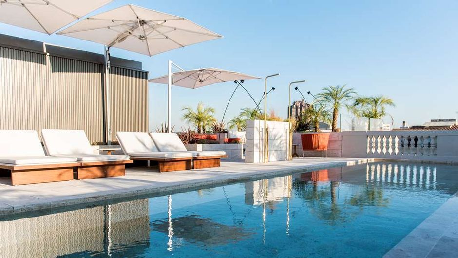 Almanac Barcelona Pool