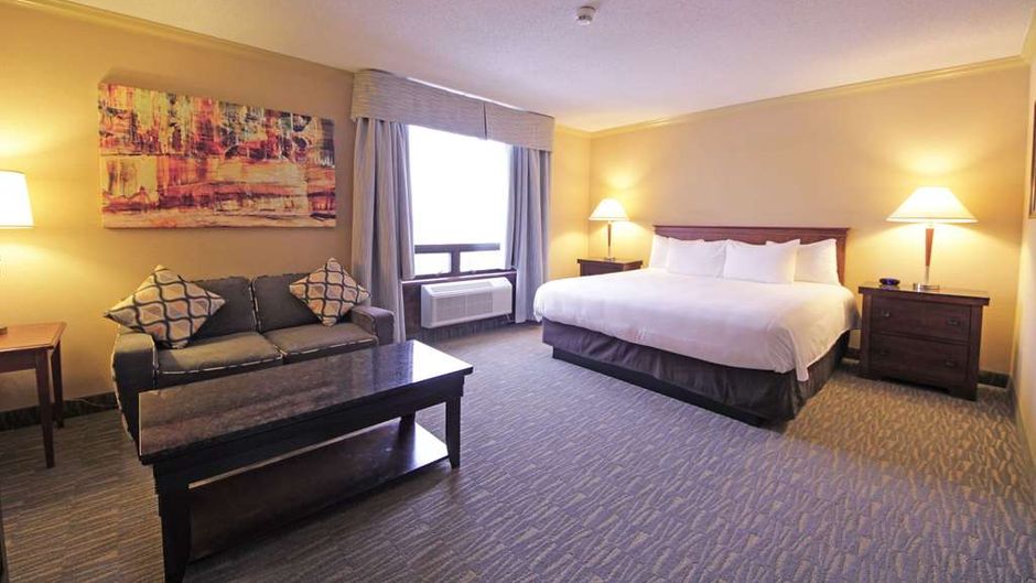 BW Premier Algomas Water Tower Inn & Sts Suite