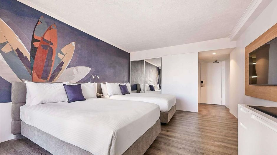 Novotel Surfers Paradise Room