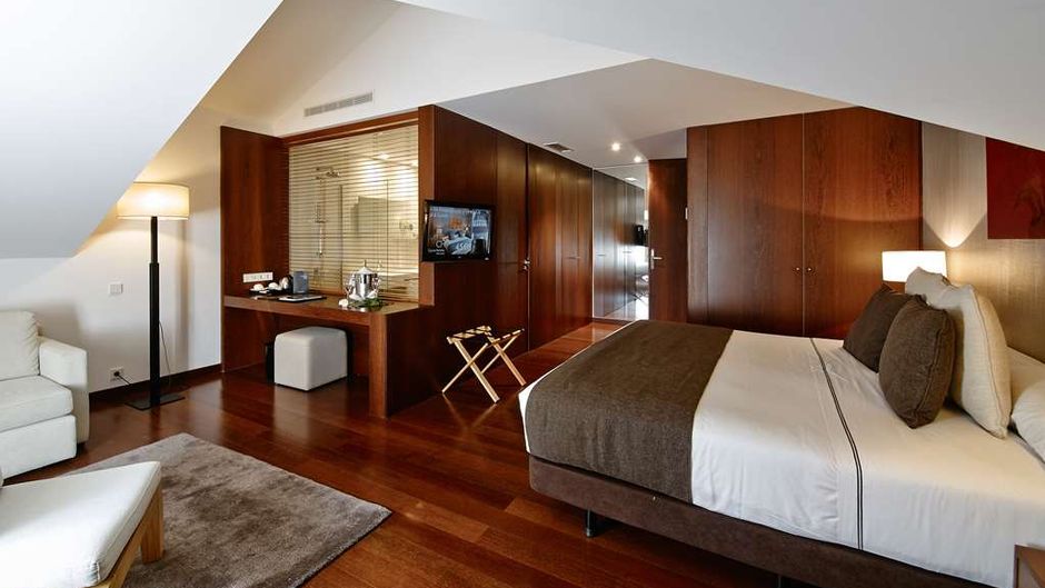 Hotel Carris Porto Ribeira Suite