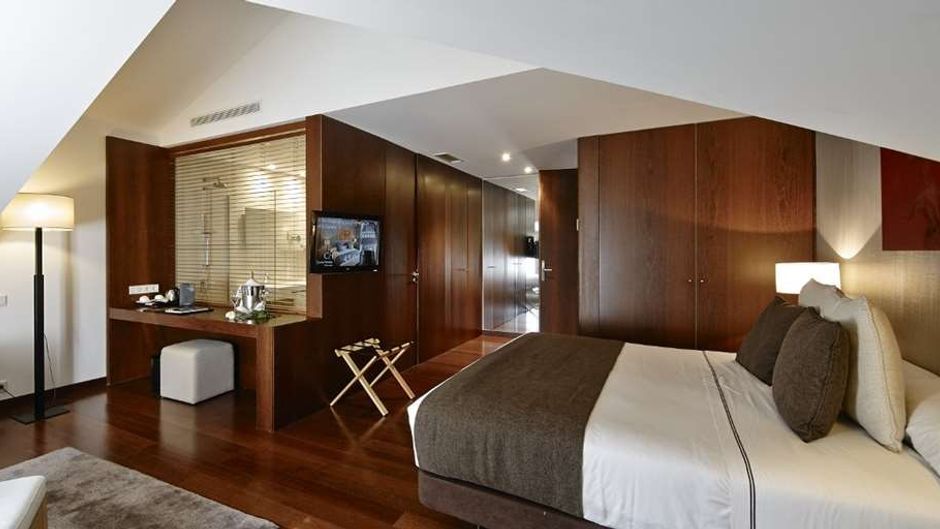 Hotel Carris Porto Ribeira Suite