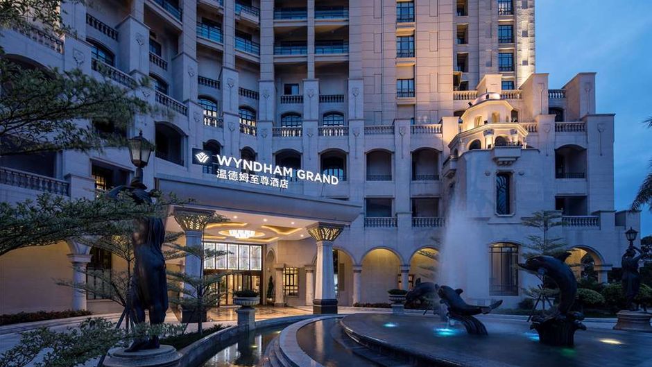 Wyndham Grand Xiamen Haicang Exterior