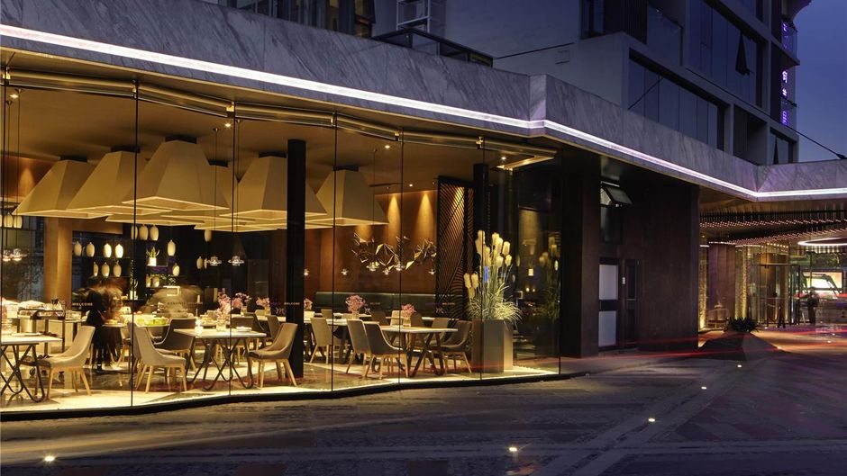 Mercure Yangzhou Dongguan Exterior