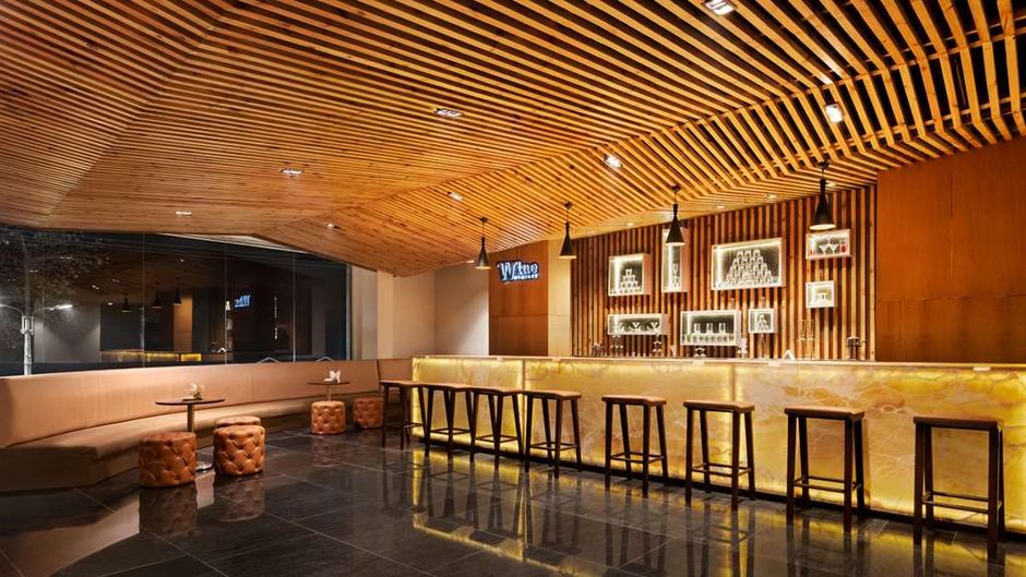 Ramada by Wyndham Gandhi Road Restaurant