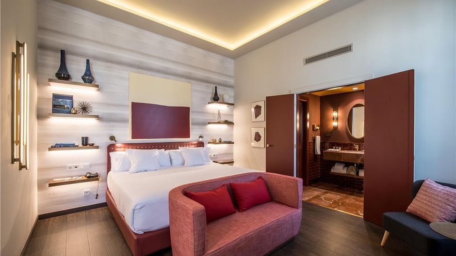 Vincci Mae Hotel Room