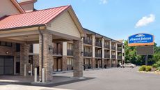 Howard Johnson Pigeon Forge