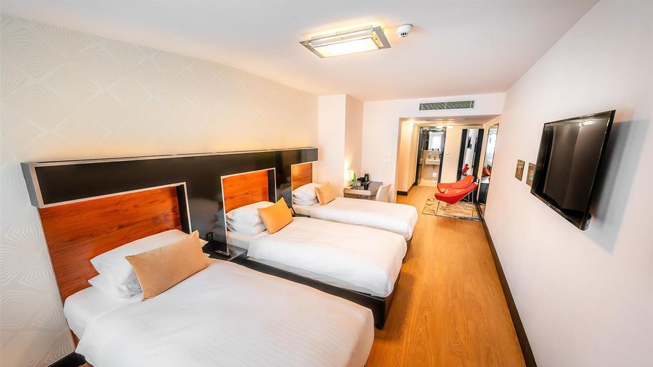 Grand Majestic Plaza Hotel Room
