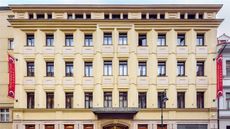 Grand Majestic Plaza Hotel