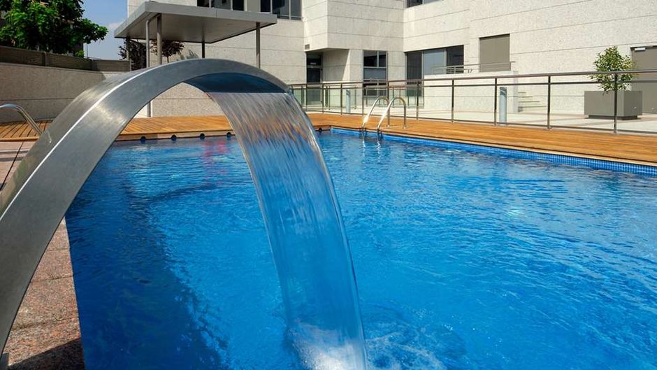 Vincci Frontaura Pool