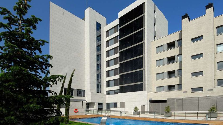 Vincci Frontaura Pool