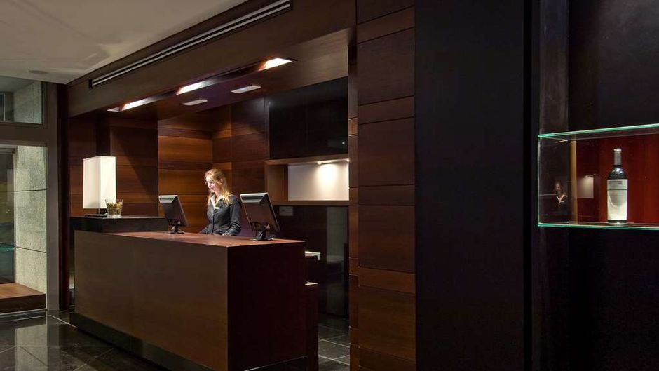 Vincci Frontaura Lobby