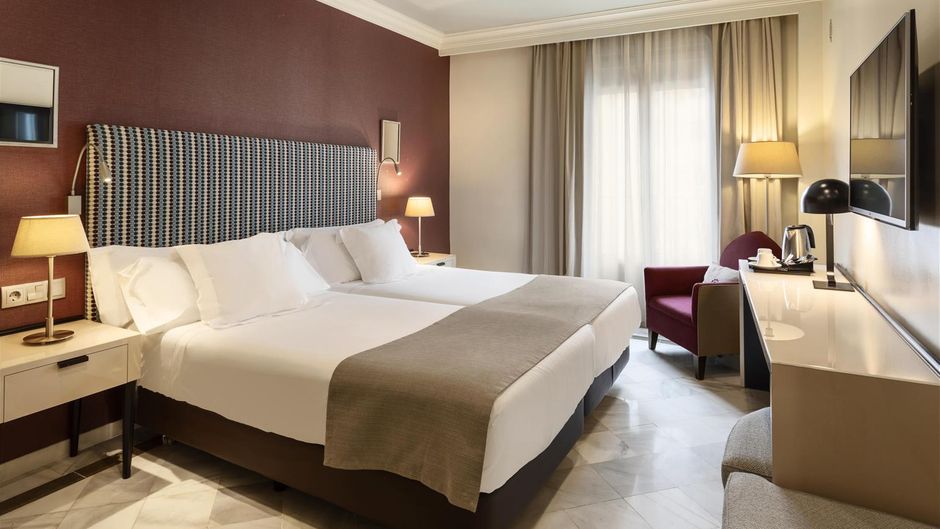 Vincci Albayzin Granada Room