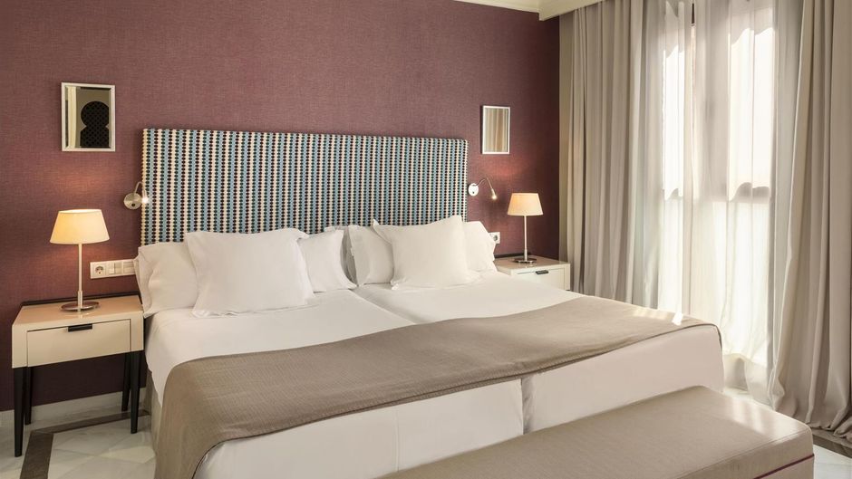 Vincci Albayzin Granada Room