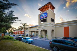 Howard Johnson Plaza Villa Carlos Paz