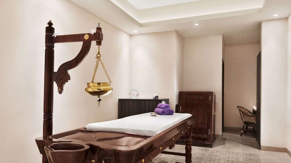 Ramada Lucknow Hotel & Convention Center Spa