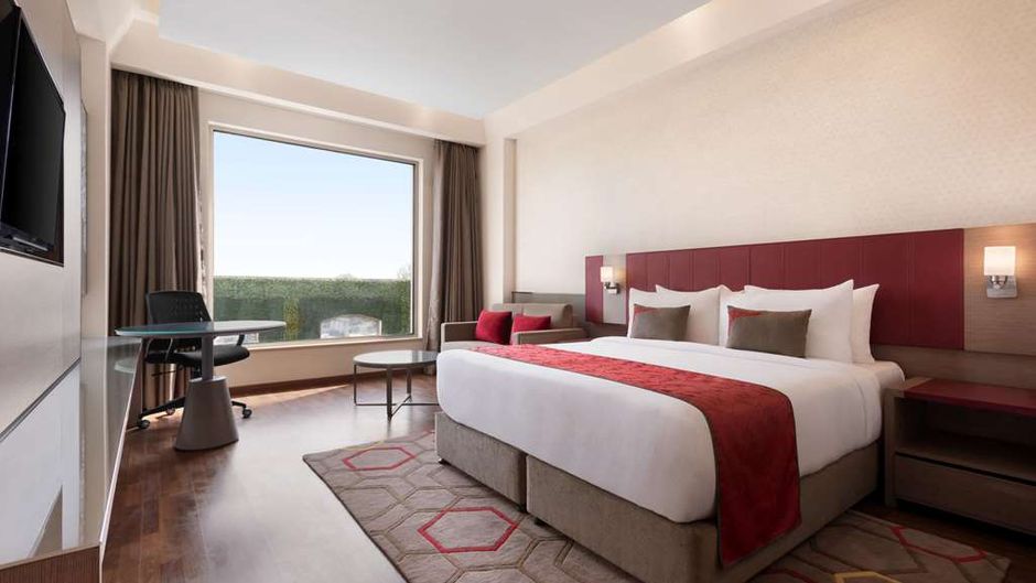Ramada Lucknow Hotel & Convention Center Room