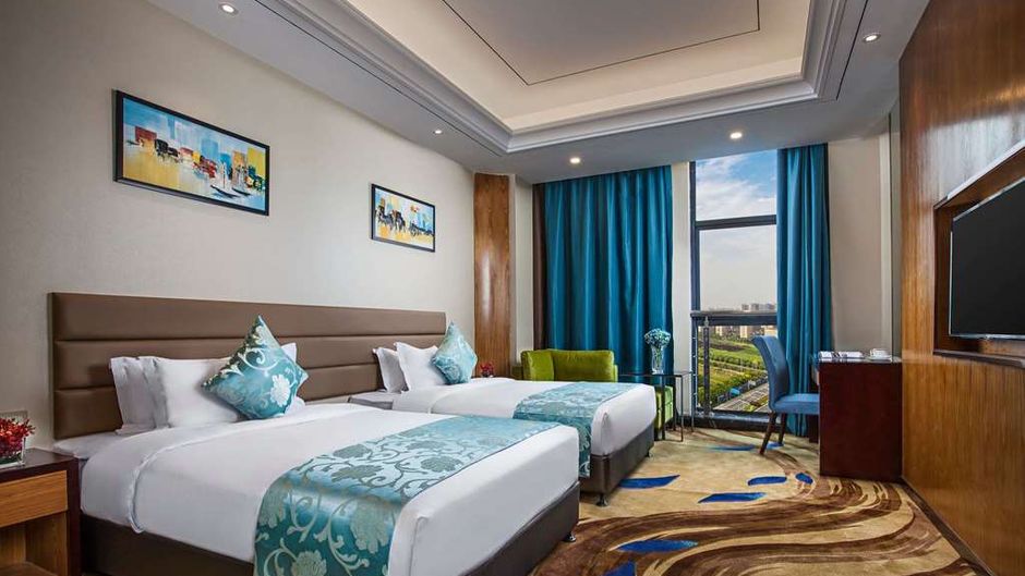 Ramada Taixing Room