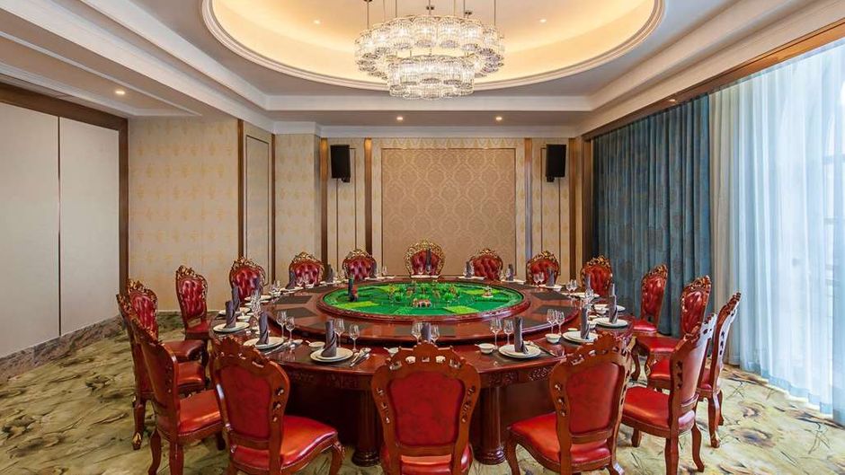 Ramada Taixing Restaurant