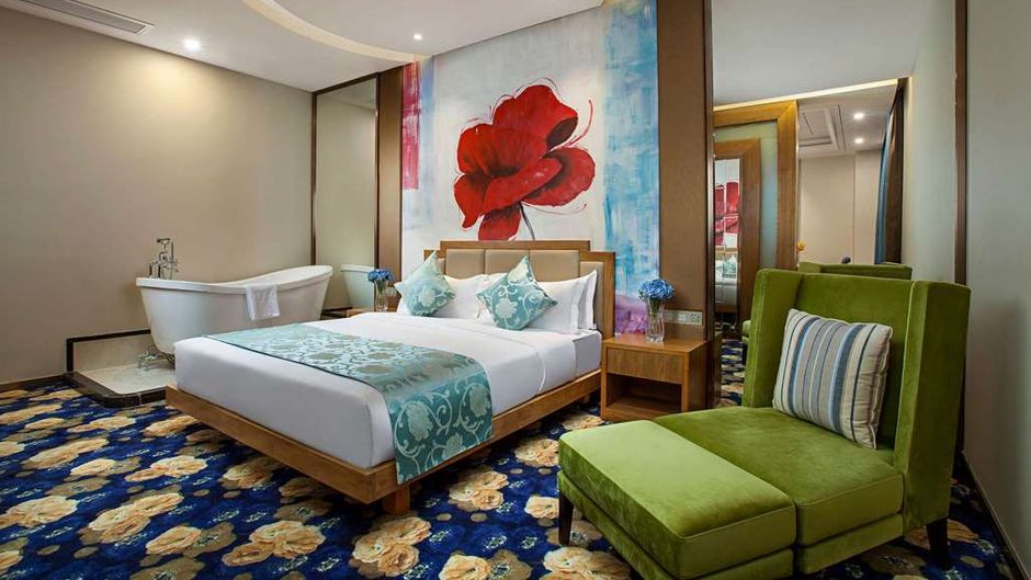 Ramada Taixing Suite