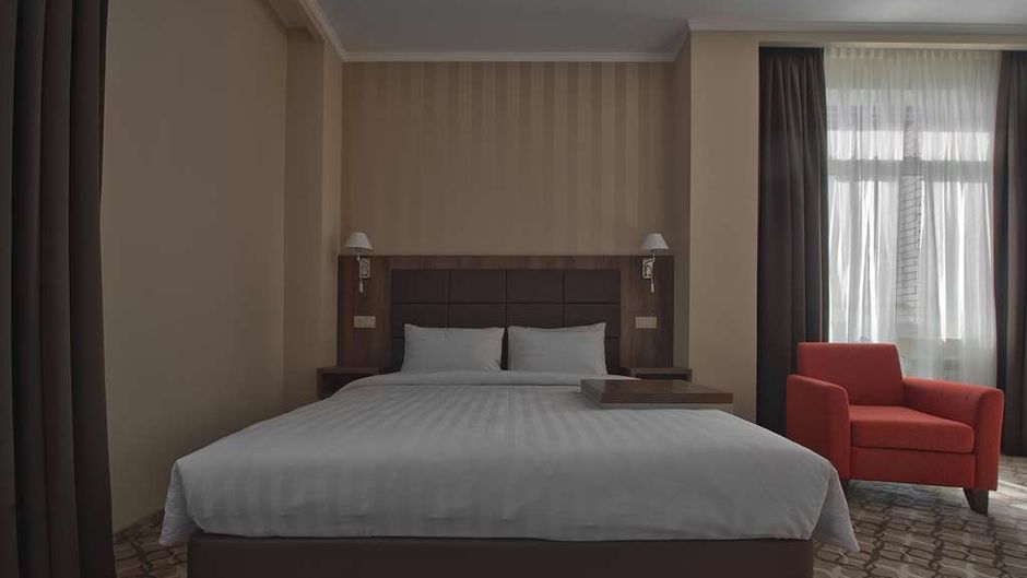 Ramada Hotel & Suites Rostov-on-Don Room