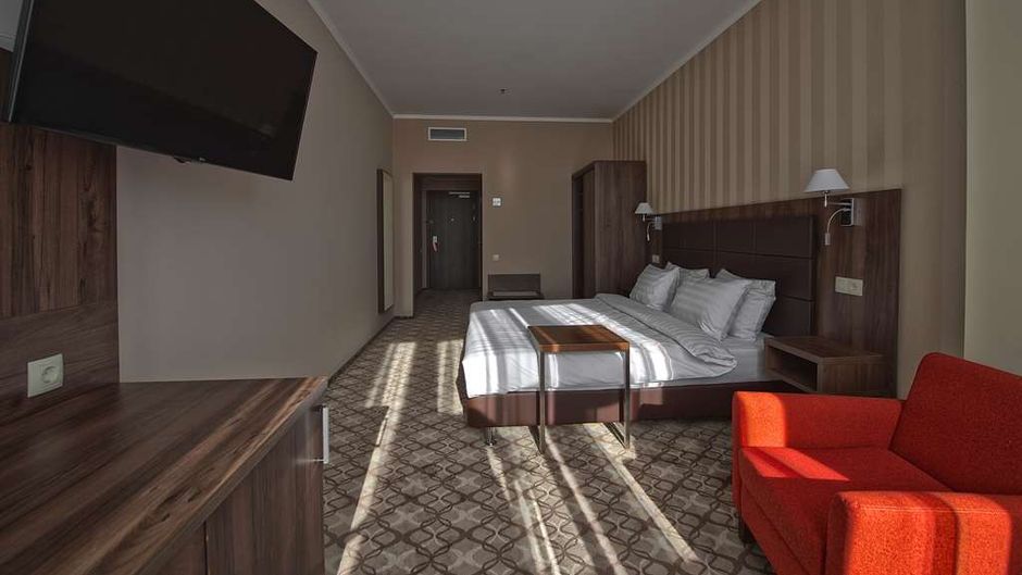 Ramada Hotel & Suites Rostov-on-Don Room
