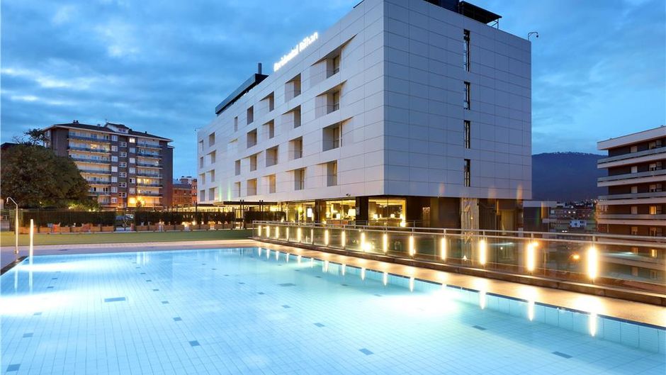 Occidental Bilbao Pool