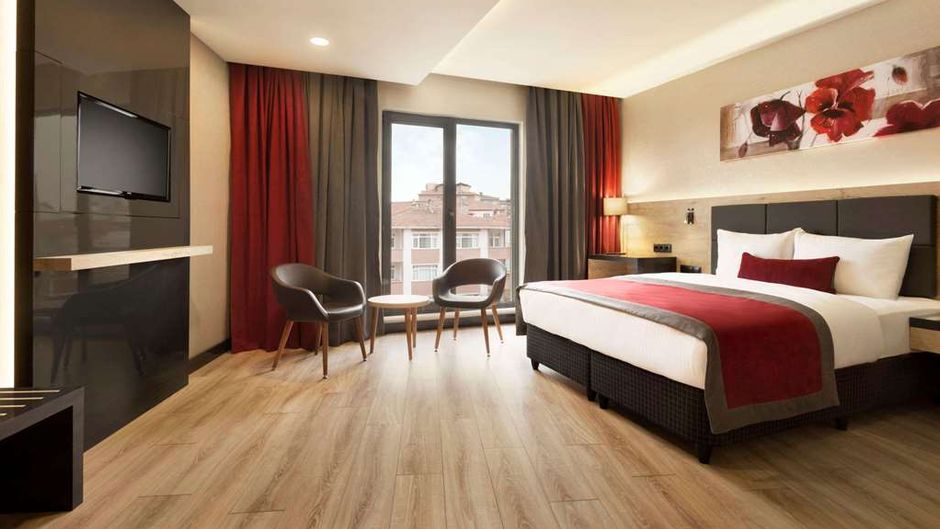 Ramada Encore Gebze Room