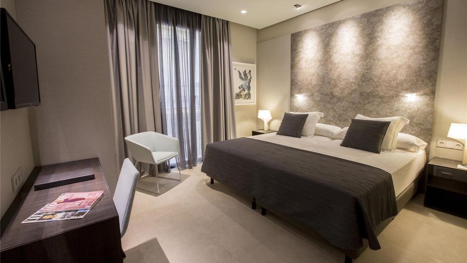 Vincci Lys Hotel Room