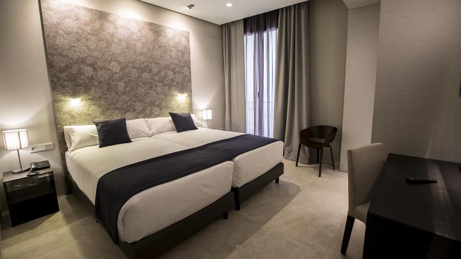 Vincci Lys Hotel Room