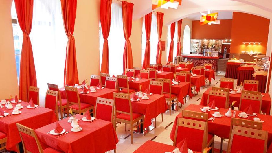 EA Hotel Sonata Restaurant