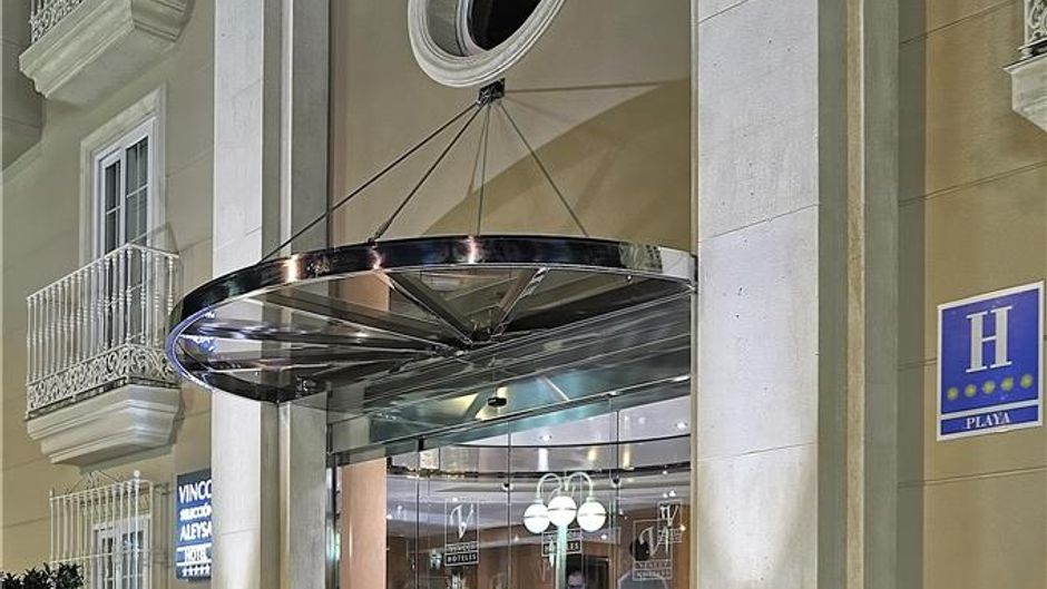 Vincci Seleccion Aleysa Hotel Exterior