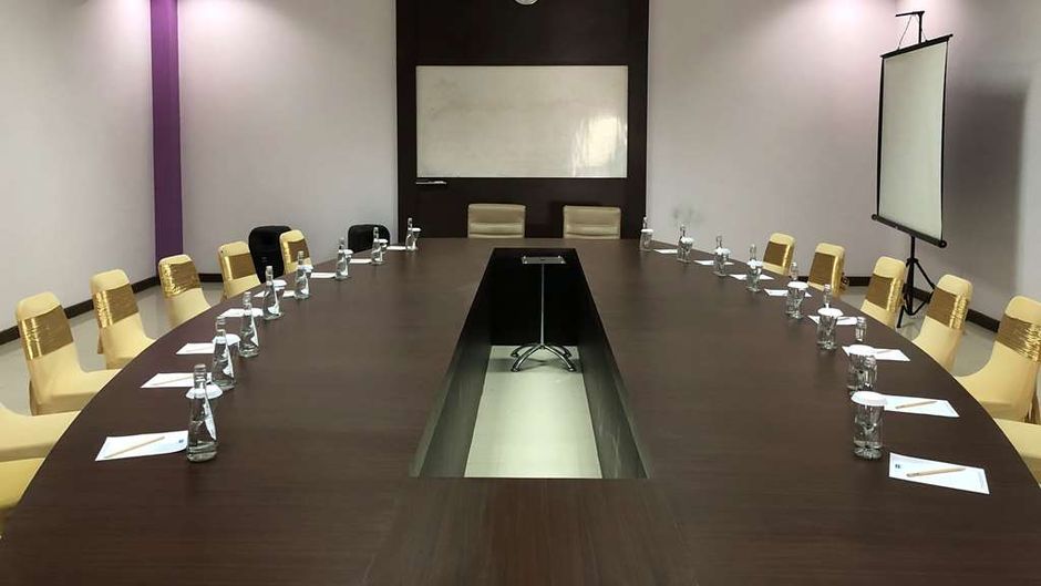 Hotel Kyriad Sadurengas Paser Meeting