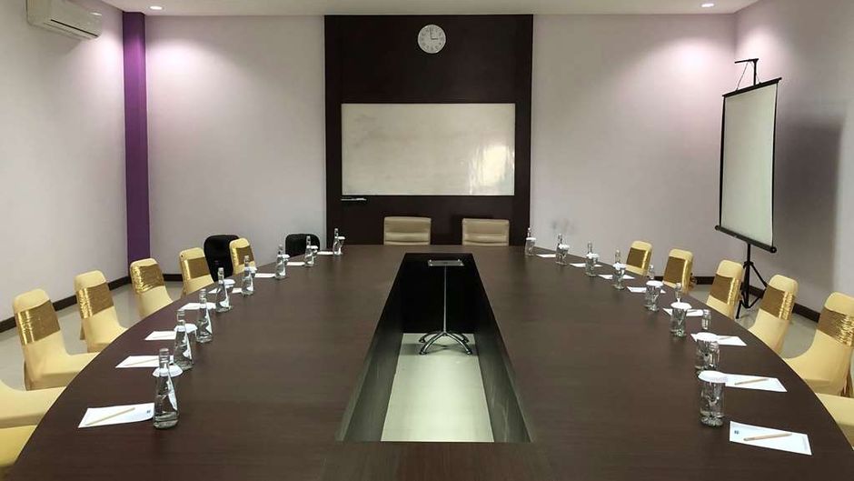 Hotel Kyriad Sadurengas Paser Meeting