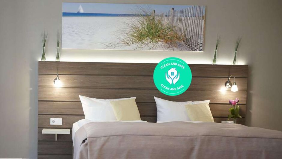 Hotel Kiel by Golden Tulip Room