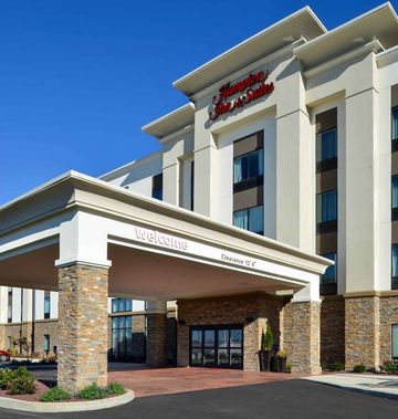 Hampton Inn/Suites Albany-East Greenbush