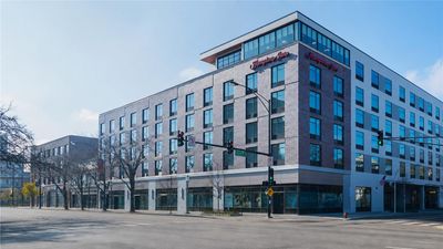 Hampton Inn Chicago North-Loyola Station