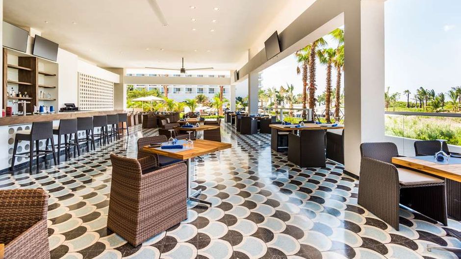 Dreams Karibana Beach & Golf Resort Restaurant
