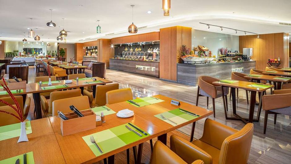 Hilton Garden Inn Chengdu Huayang Restaurant