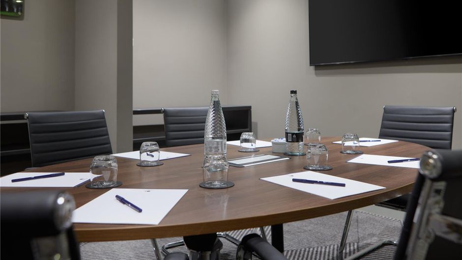 DoubleTree by Hilton Dartford Bridge Meeting