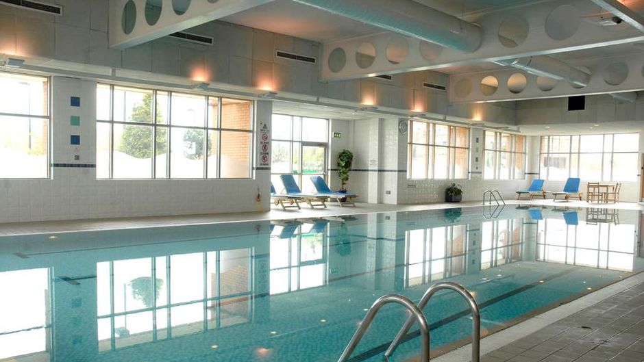 DoubleTree by Hilton Glasgow Strathclyde Pool