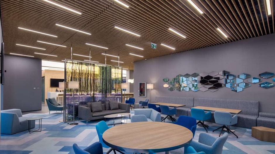 Hampton by Hilton Istanbul Zeytinburnu Lobby