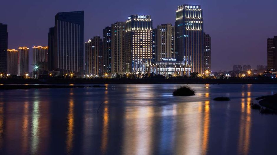Hilton Quanzhou Riverside Exterior